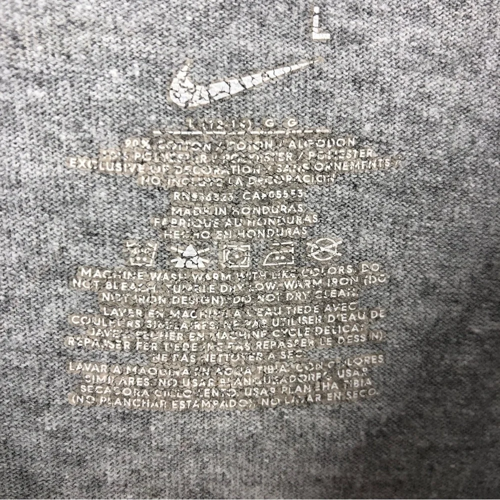 Nike Tshirt Womens Large Gray Long Sleeve Spellout Swoosh Shirt